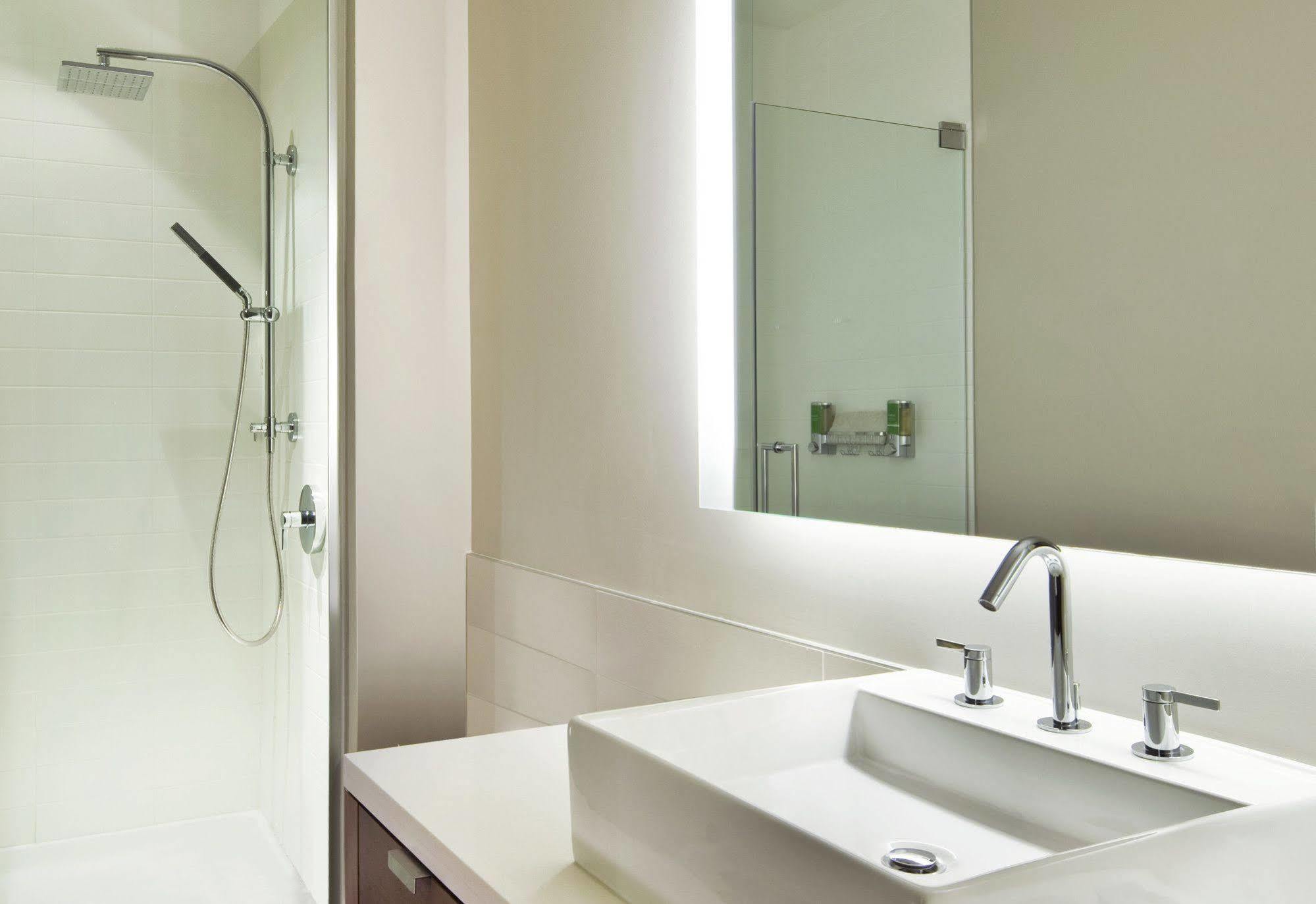 Hotel Element Harrison-Newark Esterno foto